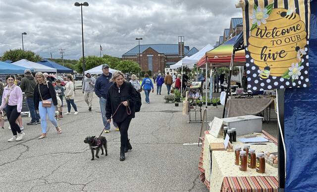 8564988_web1_vnd-farmersmarkets1-052725