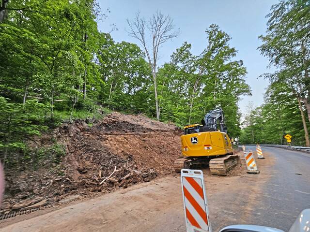 8567081_web1_SEW-RoadCleanup-061225