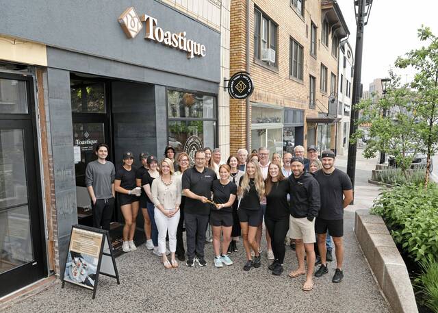 8574175_web1_ptr-Toastique4-060625