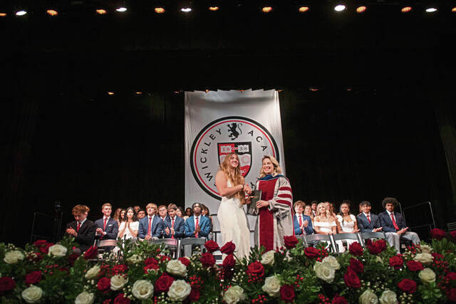 8581712_web1_SEW-SewAcademyGraduation18-061925