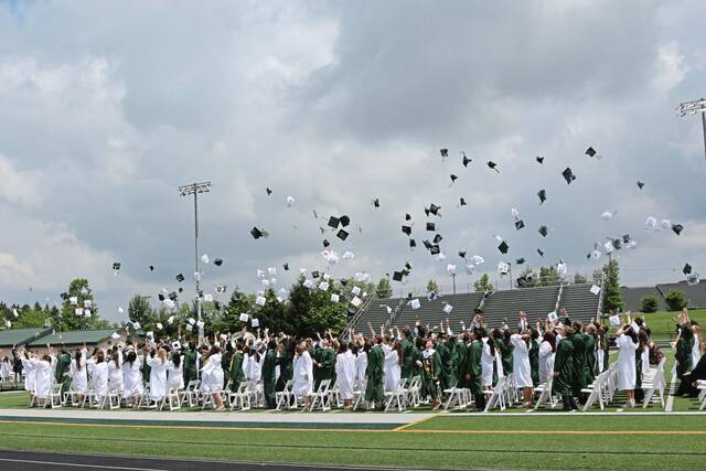 8583160_web1_pcj-pinerichlandgraduation-061925