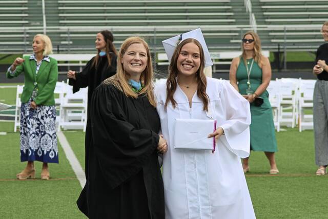 8583160_web1_pcj-pinerichlandgraduation7-061925