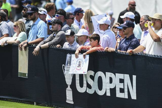 8583489_web1_PTR-USOPENSERAFINI022-061125