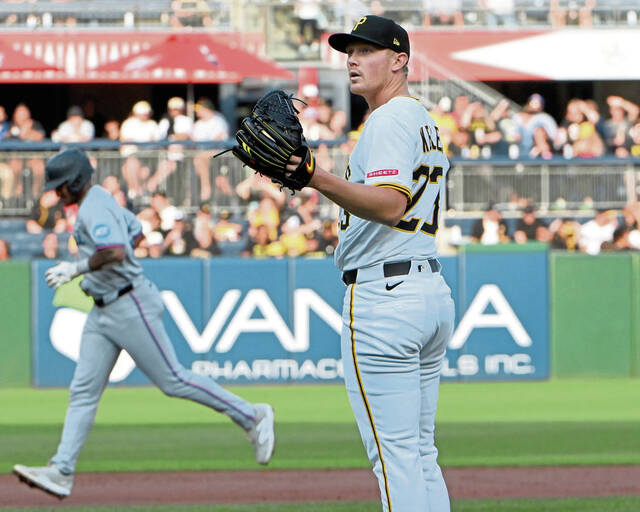 8583750_web1_ptr-BucsMarlins01-061125