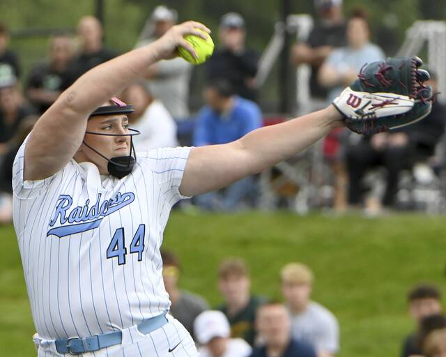 Seneca Valley pitcher Lexie Hames named Gatorade player of year