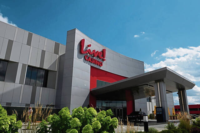 8587866_web1_LiveCasino002