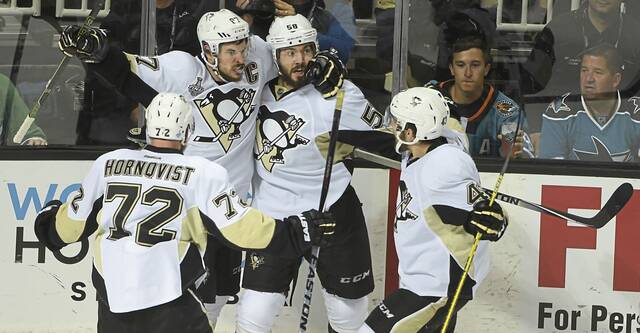 8593622_web1_ptr-pens-sharks07-061316