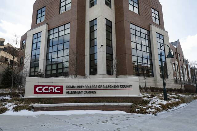 8605116_web1_ptr-CCAC001