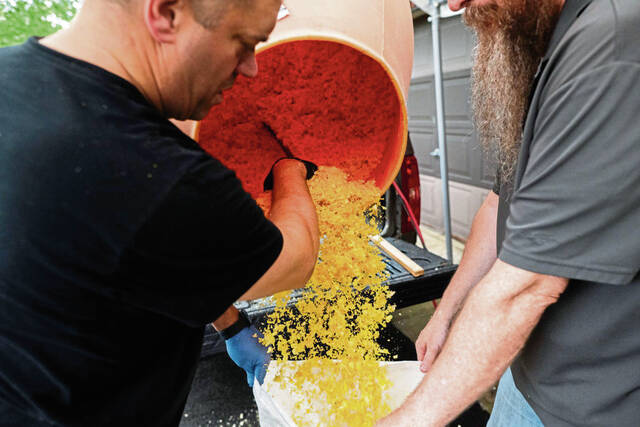 8609986_web1_vnd-lo-sawdust2-061825