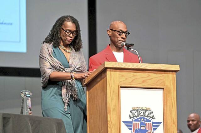 Westmoreland high school notebook: Late Jeannette star enters national hall of fame