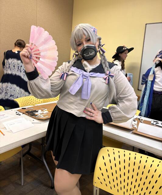 8611231_web1_naj-NCpinkfan-062526