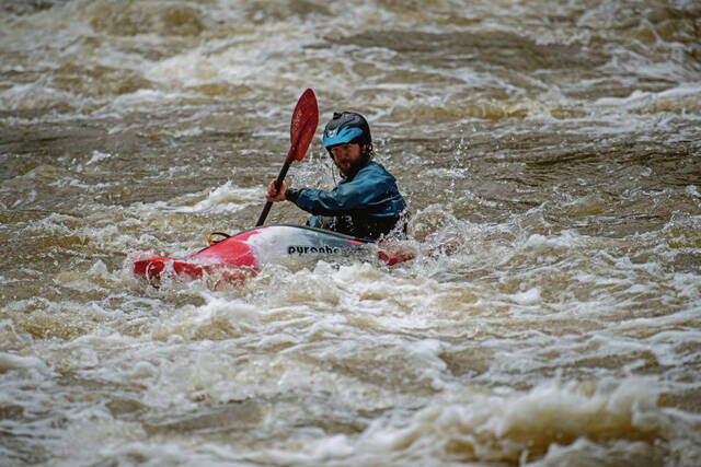 8612236_web1_gtr-RiverSafety15