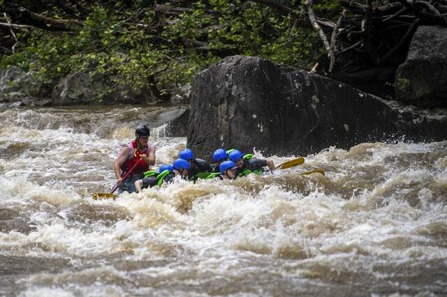 8612236_web1_gtr-RiverSafety9
