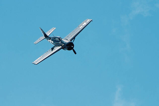 8619880_web1_GTR-AirshowDAY1-13-062225