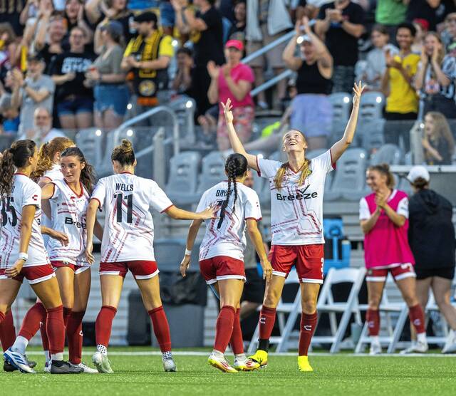 8639542_web1_ptr-riveters1-062825