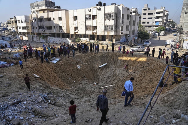 8640099_web1_8640099-91014260267047cbb092452d53f48888