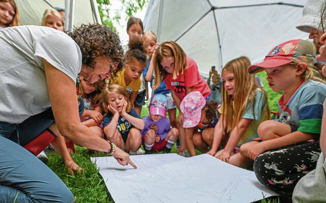 8626526_web1_sew-GirlScoutCamp103
