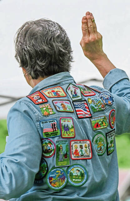 8626526_web1_sew-GirlScoutCamp105
