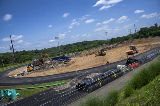 8647719_web1_vnd-springdalefield6-062425