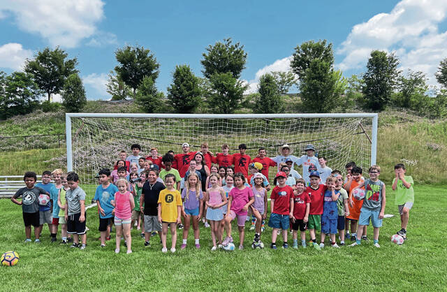 8650773_web1_naj-NCsoccercamp4-071025