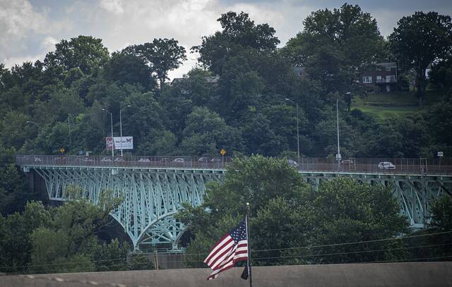 8651177_web1_vnd-TarBridgeWork4-070325