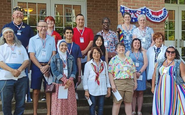 8659088_web1_her-july4-071725-9