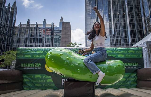 8668535_web1_ptr-picklepresser15-071125