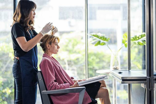 8676064_web1_part-BestHairSalon_Southwest-071125