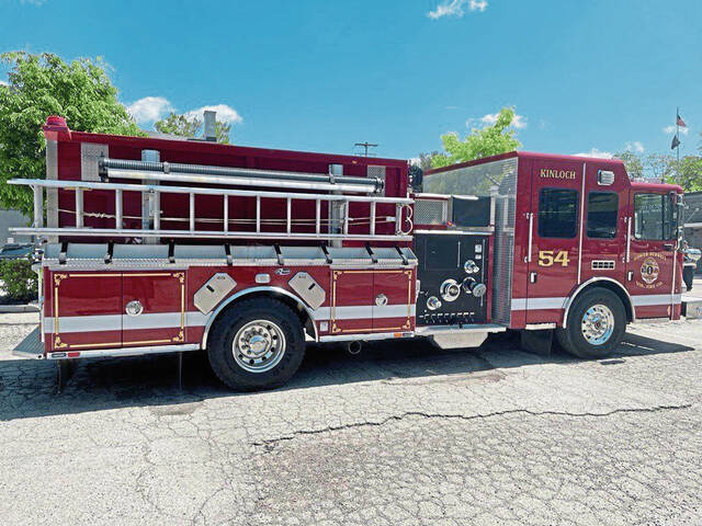 8684751_web1_vnd-lbtrucks2