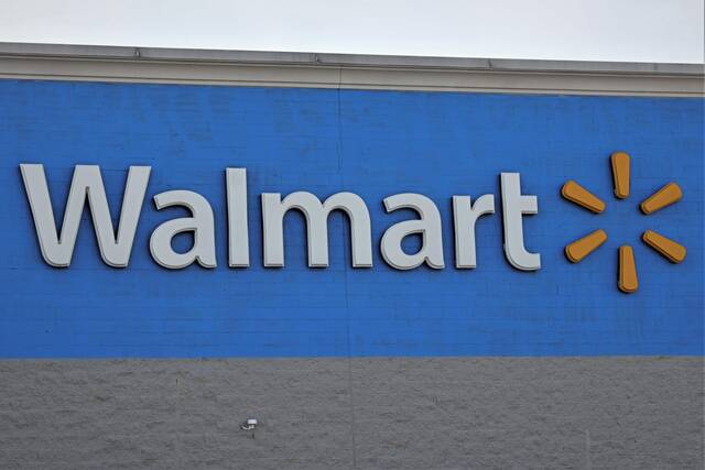 8692177_web1_WEB-walmart-sign-A