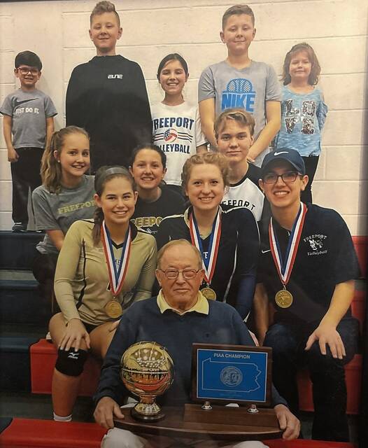 Alle-Kiski Valley Hall of Famer Harry Crytzer remembered as a ‘staple of Freeport athletics’