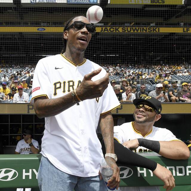 8698670_web1_ptr-BucsWhiteSox05-072125