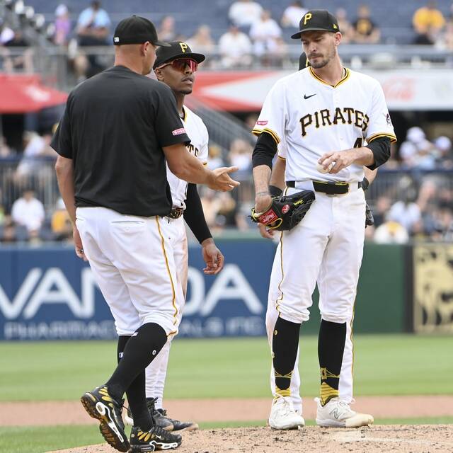 8698670_web1_ptr-BucsWhiteSox06-072125
