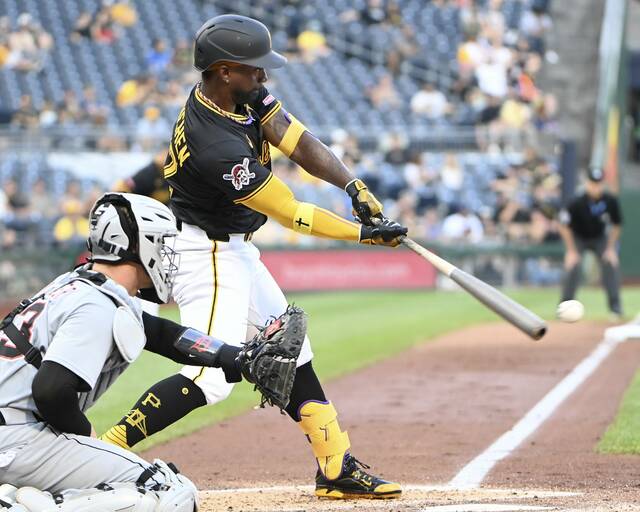 8703011_web1_ptr-BucsTigers05-072225