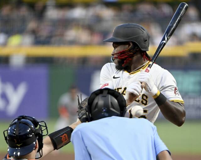 8704499_web1_ptr-BucsTigers09-072325