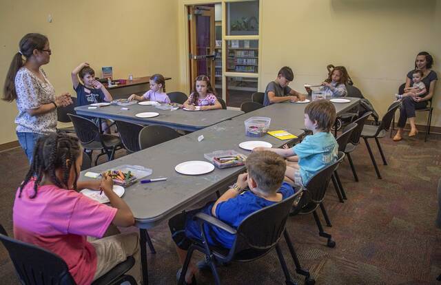8707615_web1_php-librarykids1-073125