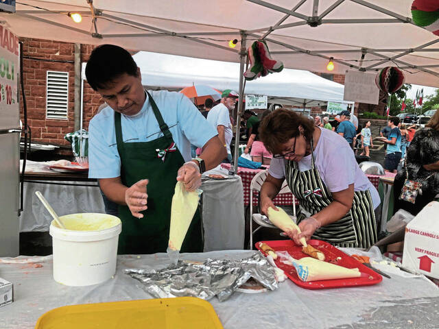8713121_web1_VND-NKchurchFestival7-080622
