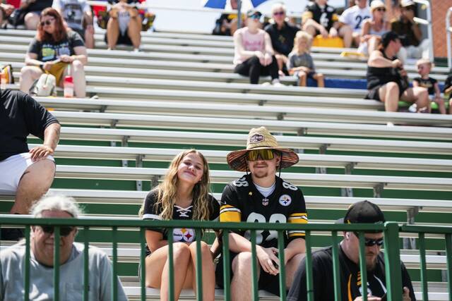 8713270_web1_gtr-campfans2-072525