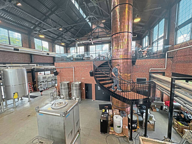 8716531_web1_vnd-vetsdistillery6-072825