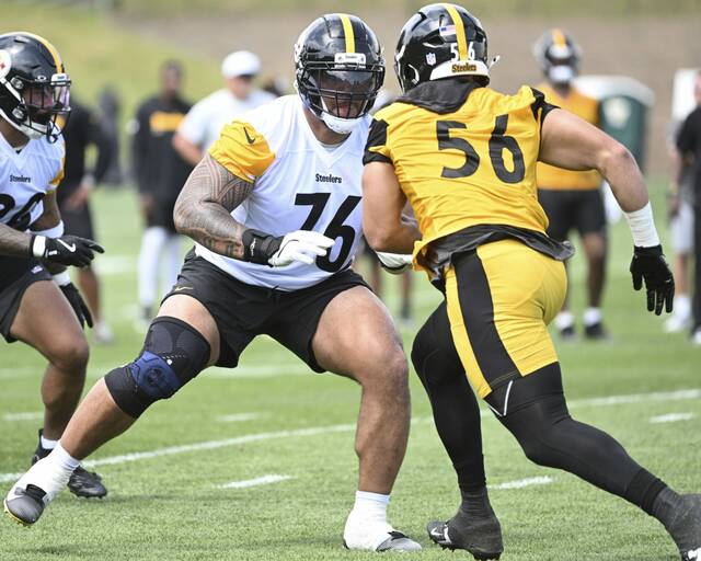 8716560_web1_ptr-Steelers011-072625