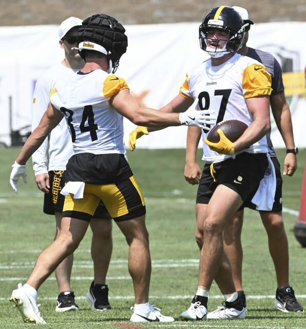 8716560_web1_ptr-Steelers06-072625