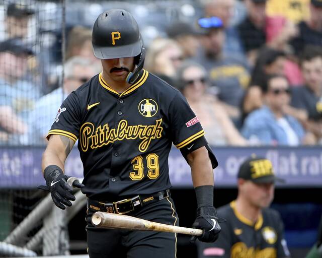 8716567_web1_ptr-BucsDbacks13-072625