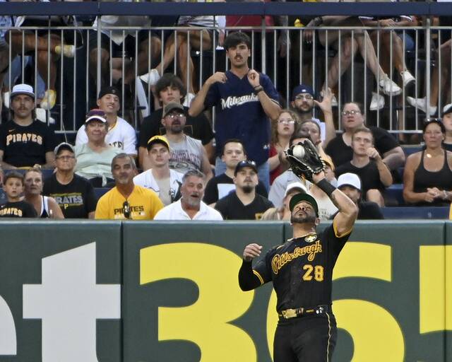 8718567_web1_ptr-BucsDbacks08-072725