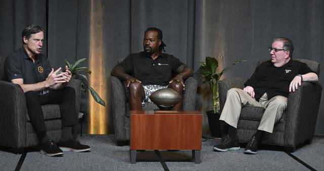 8718573_web1_ptr-Steelers02-072725