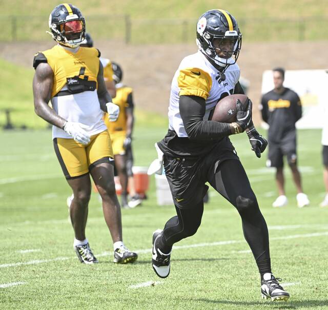 8718579_web1_ptr-Steelers020-072725