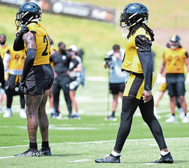 8718988_web1_ptr-Steelers11-072525