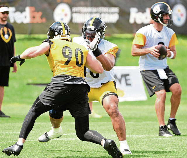 8720111_web1_ptr-Steelers11-072825
