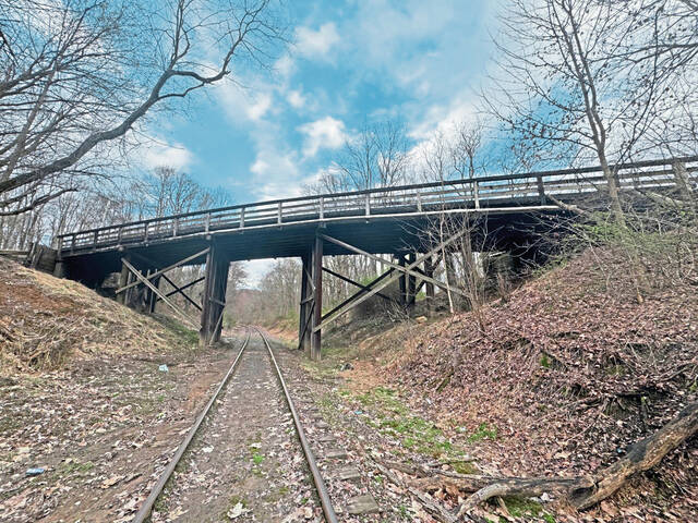 8725530_web1_vnd-clintonbridge-053124--2-