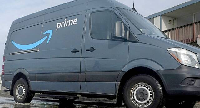 8727860_web1_web-amazontruck