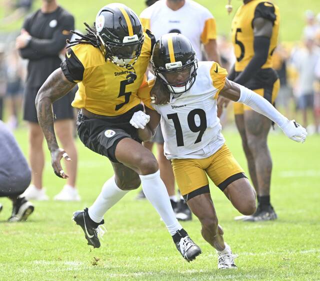 8731734_web1_ptr-Steelers11-080125